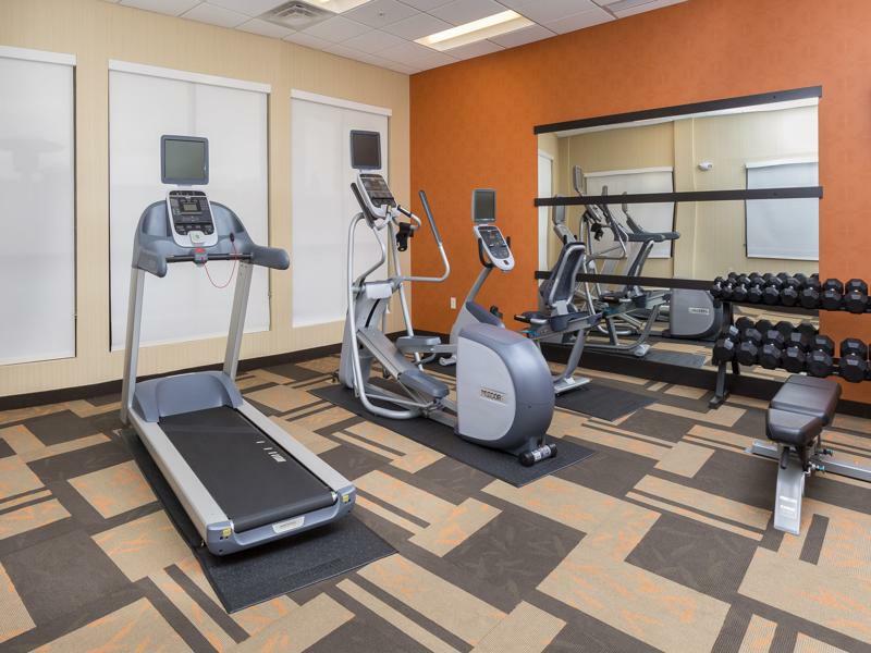 Courtyard By Marriott Bismarck North Hotel Kültér fotó